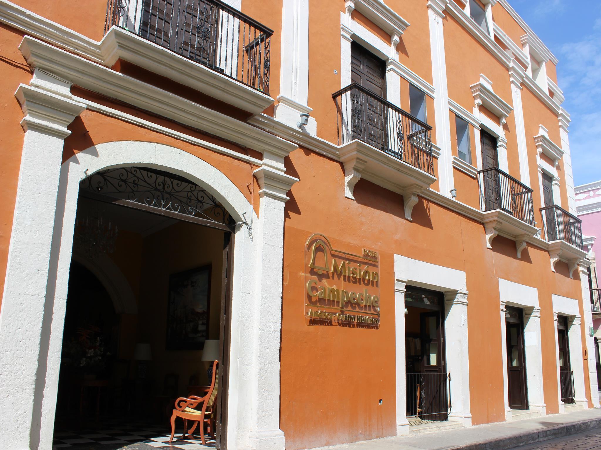 Mision Campeche Hotel Exterior photo